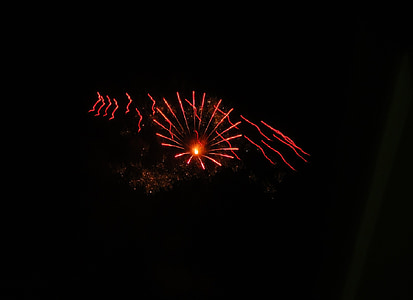 fuegos artificiales, luces, rojo, fin de año, alegría, noche, Fiesta