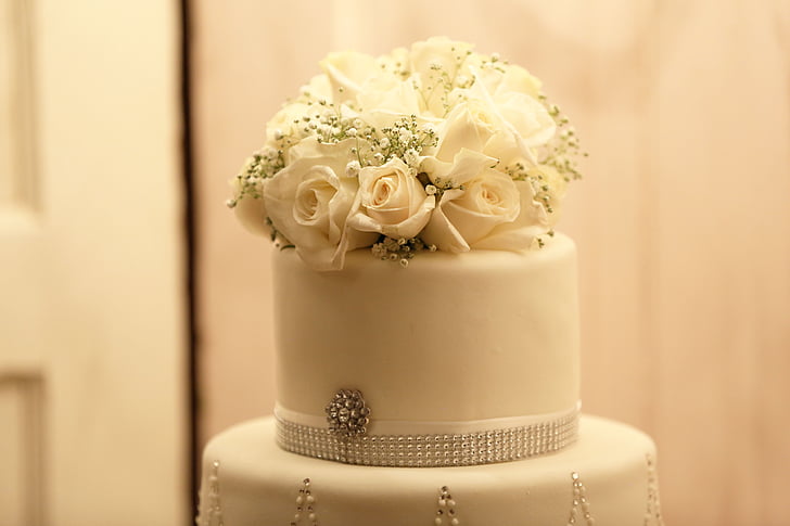 Kuchen, Blumen, Hochzeit