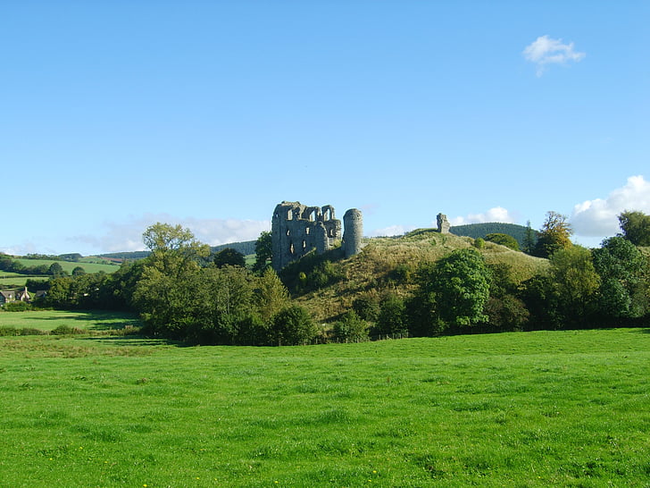 clun castle, clun, castle, ruins, shropshire, history