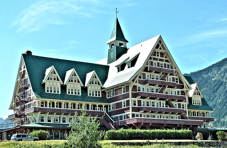 Hotel Princ z Walesu, stavební architektura, Alberta Skalistých hor, Kanada