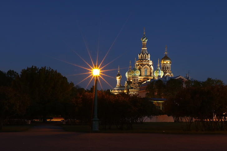 Szentpétervár, Oroszország, éjszaka, építészet, templom, kupola, épület