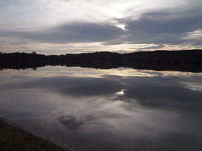 baerensee, kaufbeuren, lake, germany, water, calm, reflection