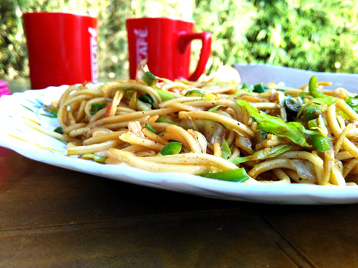 noodles, coffee, food, meal, food and drink, plate of food, delicious