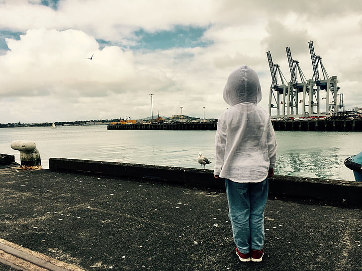 Naujoji Zelandija, Oklandas, merginos, vaikas, uosto, atskira, trūksta