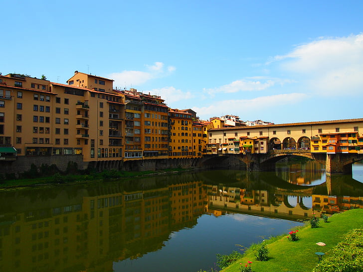 Ponte vecchio, Florencie, obloha, zajímavá místa, Arno, Itálie