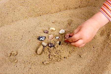 Sand, kesällä, käsi, lapsi, kivet, paikka, lämmin