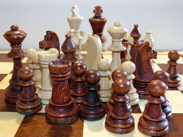 チェス, チェスの駒, チェスのゲーム, 黒と白, 再生, 数字, 女性