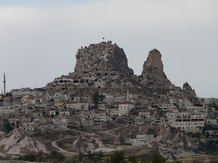 Uchisar, Placera, Cappadocia, Nevsehir provinsen, Turkiet, Castle rock, tufa