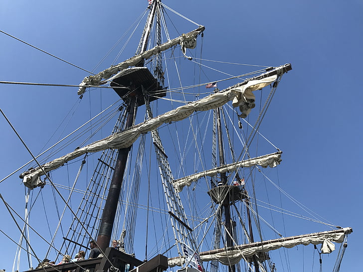 Tall lodě, v doku, Charleston, Jižní Karolína