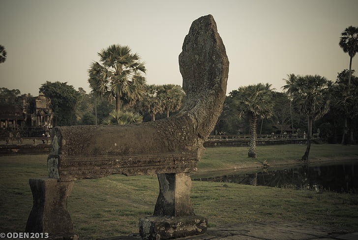 tête, Naga, serpent, statue de, Pierre, Angkor, Cambodge