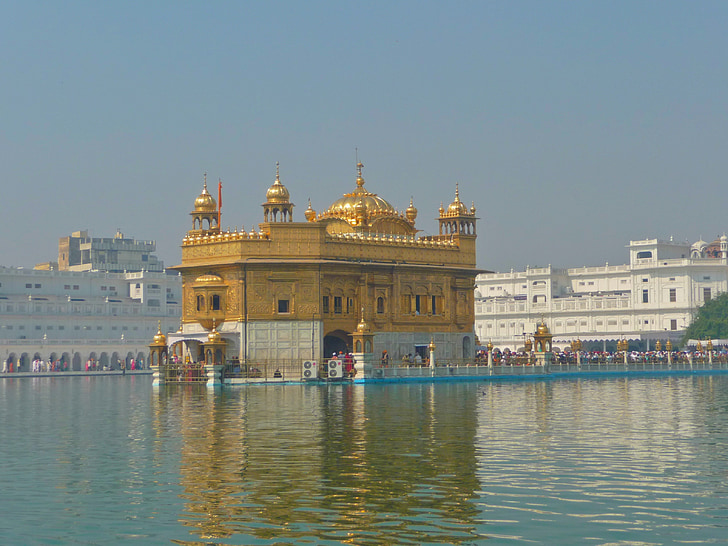 Amritsar, India, Tempel, stad, mensen, gelovigen, het platform