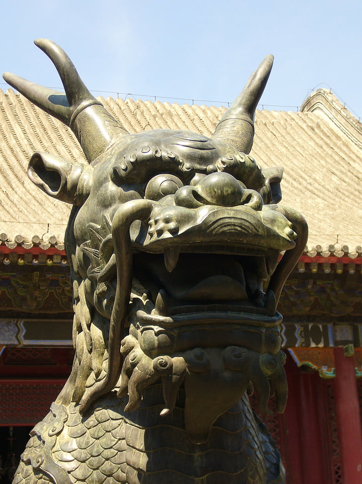 Kina, Dragon, mytomspunna varelser