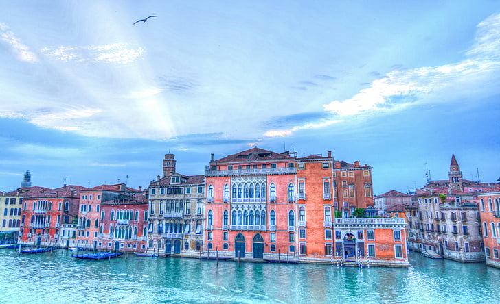 Wenecja, Włochy, Architektura, promienie słońca, chmury, Wieczorem, niebo
