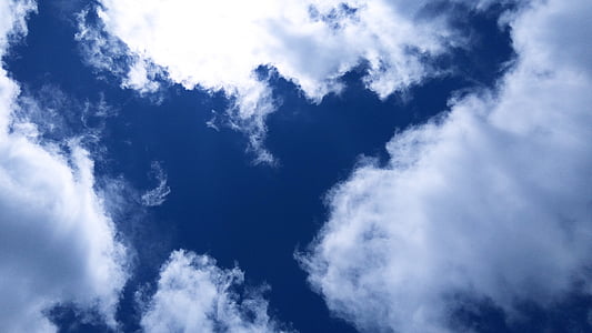 mākoņi, zilas debesis, zilas debesis, mākoņi, zila debess fona, debess mākoņi, cloudscape, Mākoņains