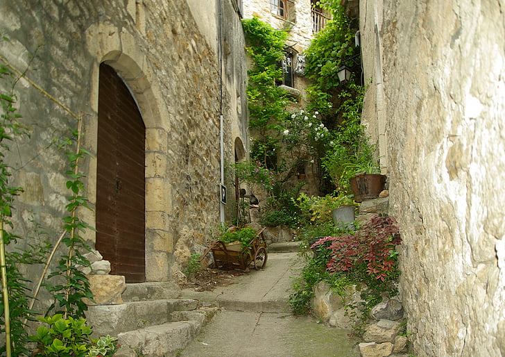 cévennes, lane, medieval village, arcade