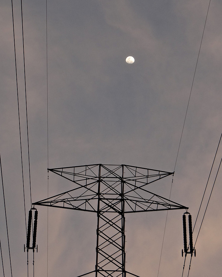 salida de la luna, Luna, Torre eléctrica, Torre eléctrica, montañas, Shimoga (distrito), Karnataka