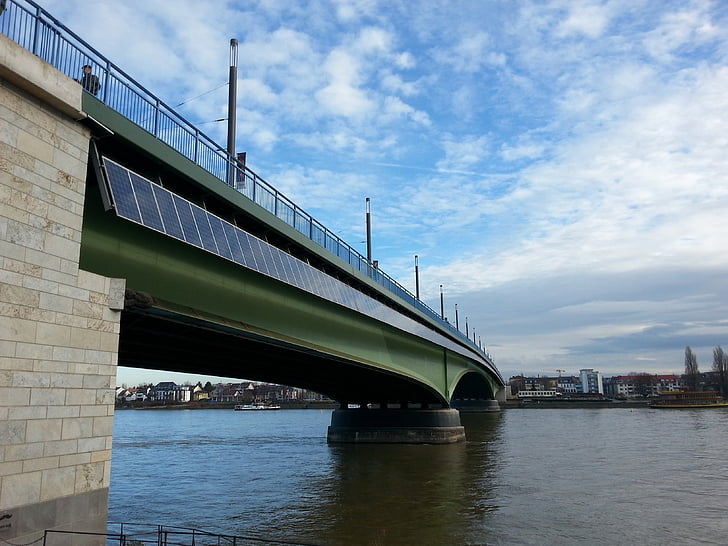 Bonn, Bridge, solpaneler, luft, vand