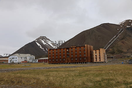pyramida, Arktida, město duchů, Svalbard, Hora