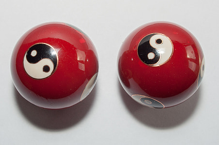 qi gong, balls, red, hollow balls, yin, yang, about