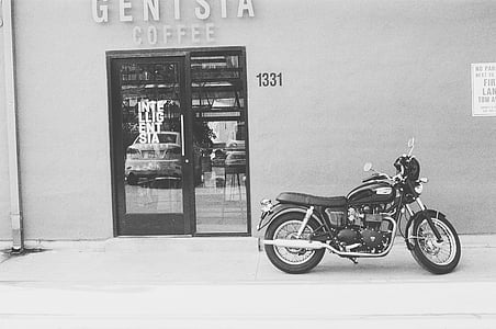 preto, moto, perto de, genisia, café, loja, bicicleta
