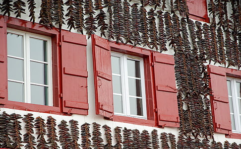 Baskimaan, Windows, paprikat, Ranska, ikkunaluukut