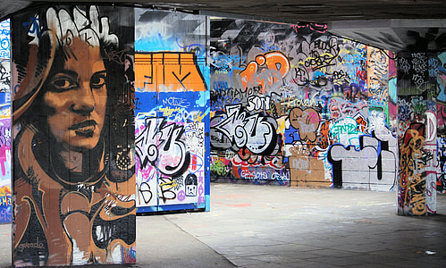 graffiti, vægmaleri, South bank, banegårdshal, London, dronning elizabeth hall