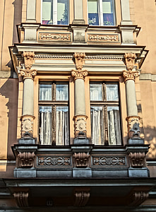 cieszkowskiego jalan, Bydgoszcz, pilasters, arsitektur, fasad, bangunan, bersejarah