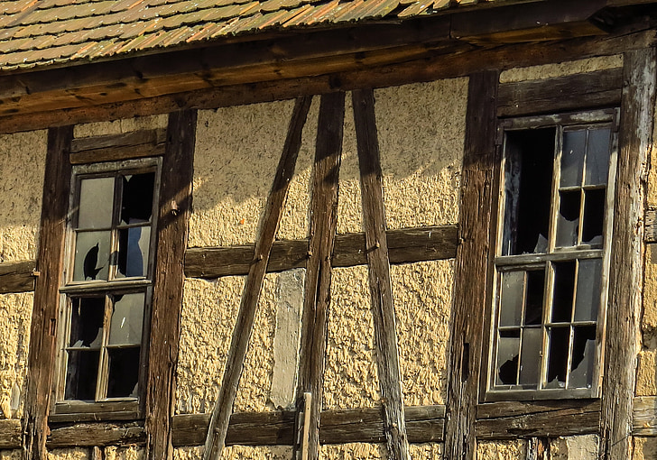 casa, façana, carcassa, finestra, vell, renovació, carcassa de fusta