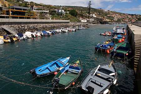 Madeira, Santa cruz, Hafen