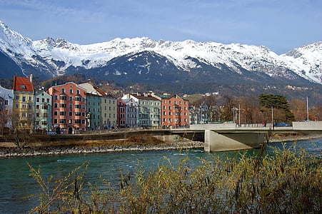 Innsbruck, kalni, mājas, pilsēta, upes, tilts, debesis