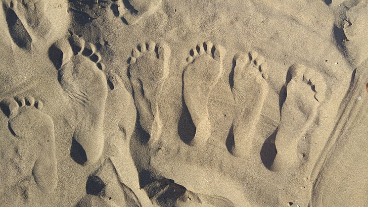 smėlio, paplūdimys, kojos, sekimo, pėdos, ne žmonės, detalus vaizdas