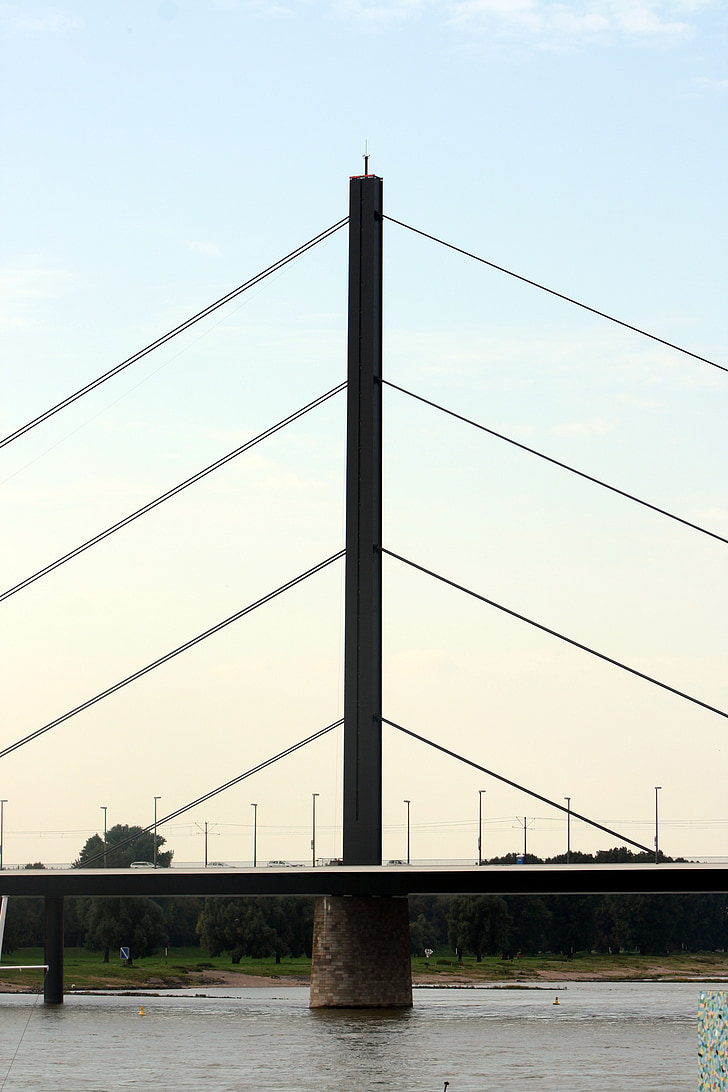 Düsseldorf, Bridge, hængebro, Rhinen, overgangen, byggeri, stålkonstruktion