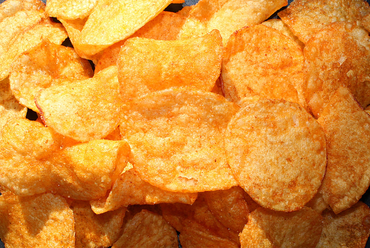 chips, potato chips, unhealthy, thick, eat, snack, crispy