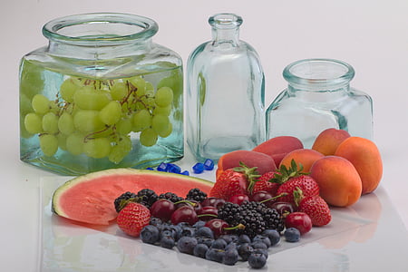 lunettes, abricots, petits fruits, bleuets, raisins, nature morte, melon d’eau