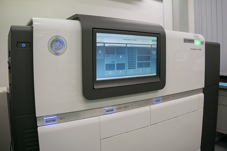 genome sequencing facility, biotechnology research institute, universiti malaysia sabah, pacific biosciences, rs2, single molecule real time sequencer, technology