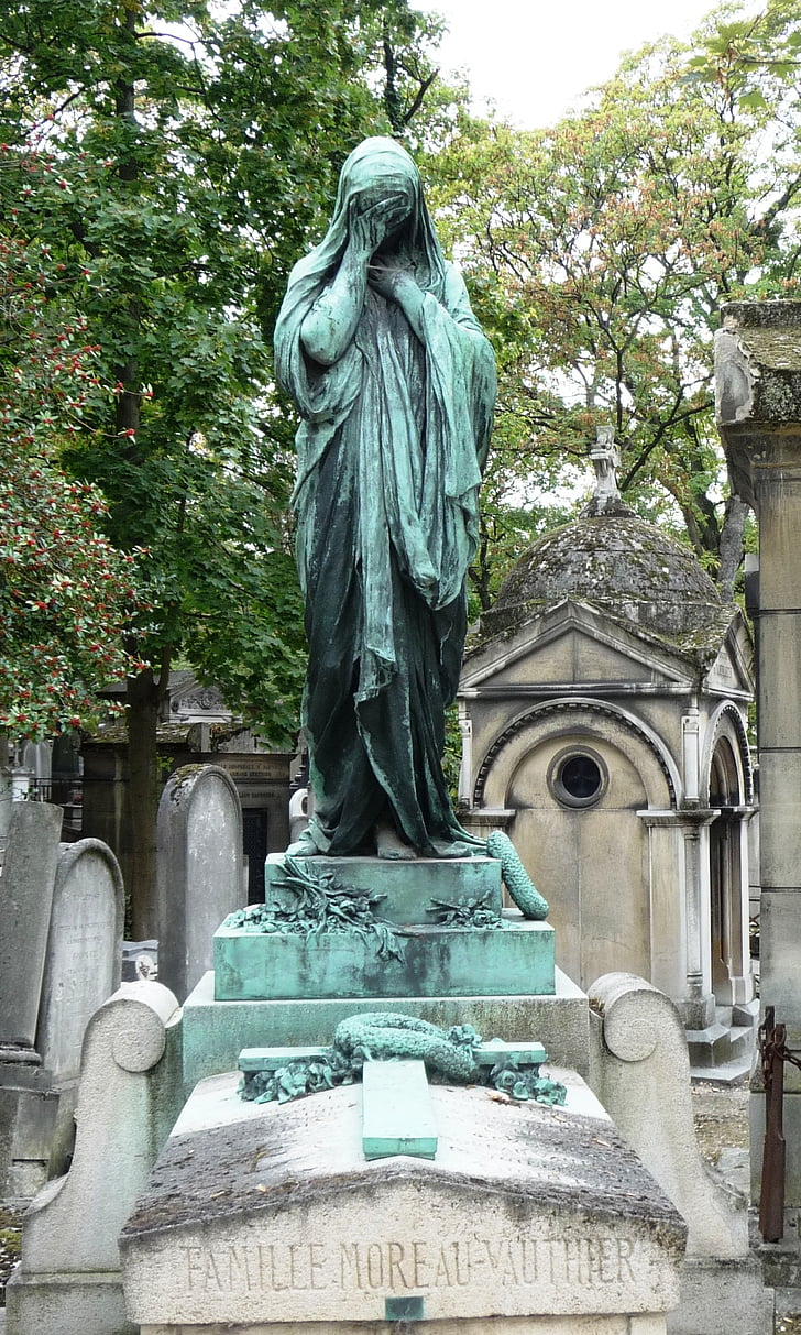 pere lachaise, paris, monument, cemetery, mourning