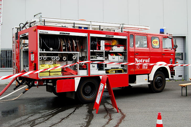 fire, feuerloeschuebung, löschzug, fire truck, fire Engine, firefighter, rescue