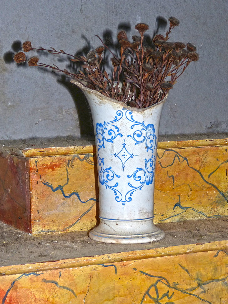 mezbah, vas, porselen, bunga kering, meninggalkan, simbol, pengabaian