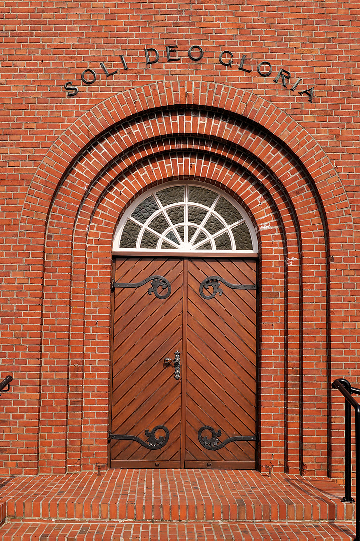 dverám kostola, vstup, Portál, kola oblúku, Dolné Sasko, Nápis, Latinskej