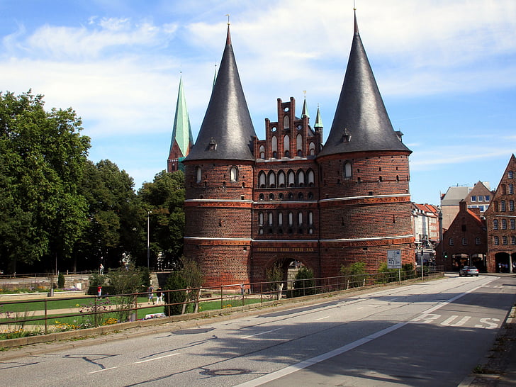 Holstenporten, Lübeck, landemerke, historisk, byport, hansabyen, steder av interesse