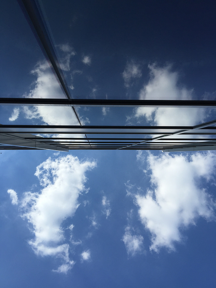 отражение, сграда, облаците