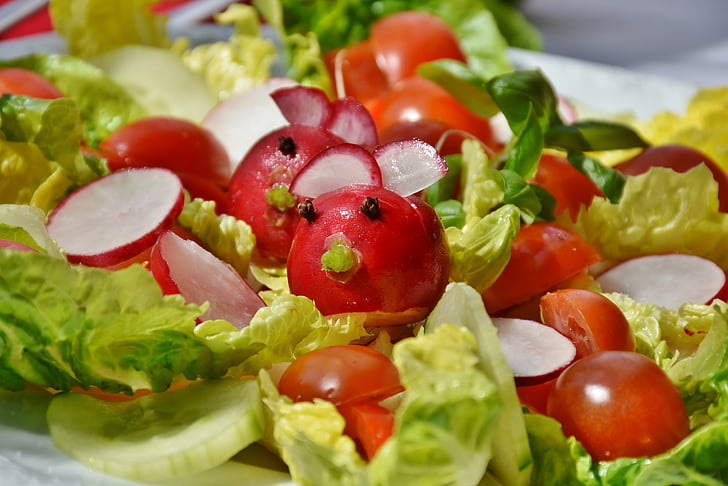 salade, gemengd, tomaat, komkommer, ijsbergsla, groen, rood
