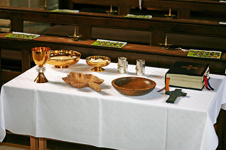 Svēto Vakarēdienu, altāris, katoļu, baznīca, kauss, tabula, iekštelpās