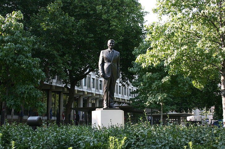 Ronald reagan, socha, Grosvenor square, Londýn
