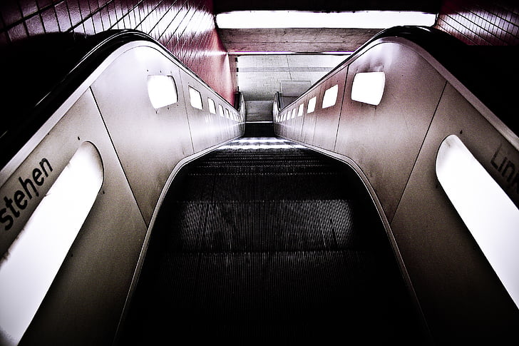 en bas, escalator, underground, urbain, transport, moderne