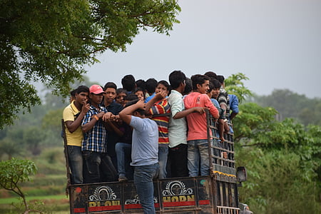 passagerare, Odisha, resor, säkerhet, överbelastad, osäkra, farliga