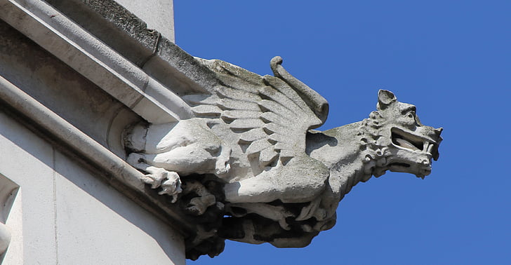 Drakens huvud, Dragon, byggnad, medeltiden