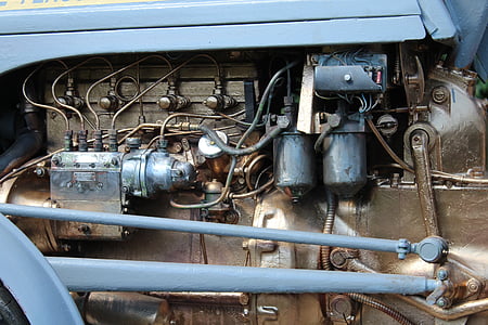 トラクターのエンジン, エンジン ブロック, モーター, 旧型