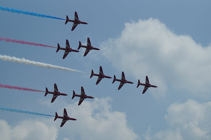 the red arrows, royal air force, raf waddington, flight formation, formation flight, jets, military jets