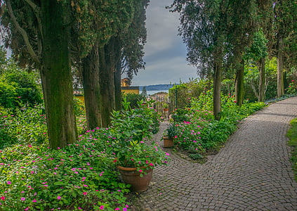 езерото Гарда, Крепост Сирмионе, Италия, пътуване, Туризъм, Европа, местоназначение